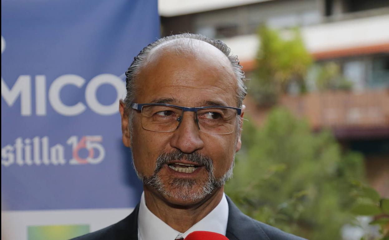 Luis Fuentes advirtió a sus compañeras de Cs de que no podían
